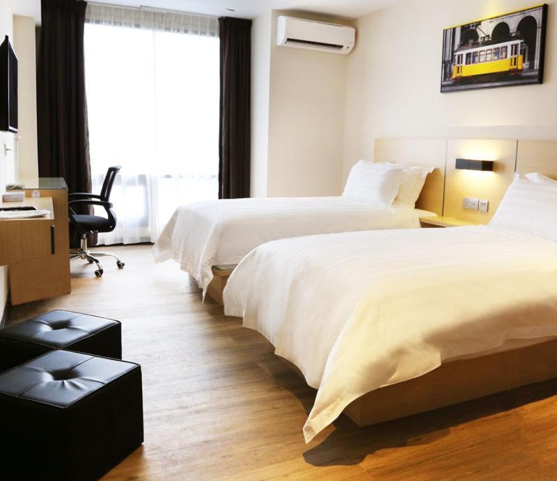Rivertel Teluk Intan Exterior foto